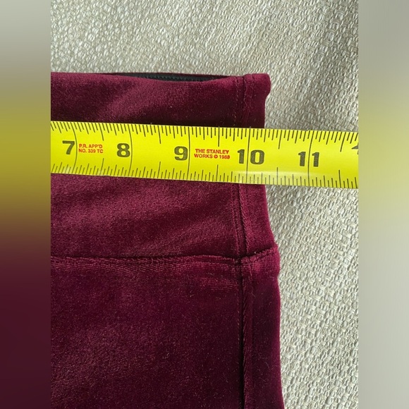 Spanx Leggings Women’s XS Velvet Legging Rich Burgundy Red Shapewear Stretch - Picture 8 of 11